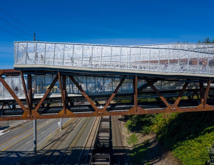 Grand Avenue Park Bridge - Exterior