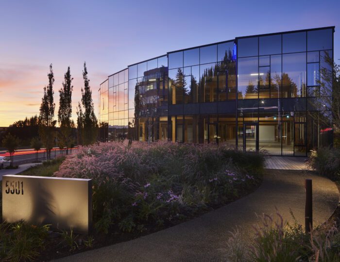 Lakeview Office Building - Exterior