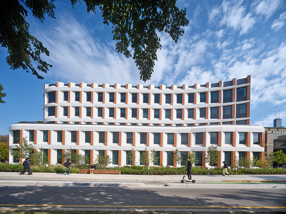 Computer-Design-Research-and-Learning-Center-University-of-Illinois-Chicago_21