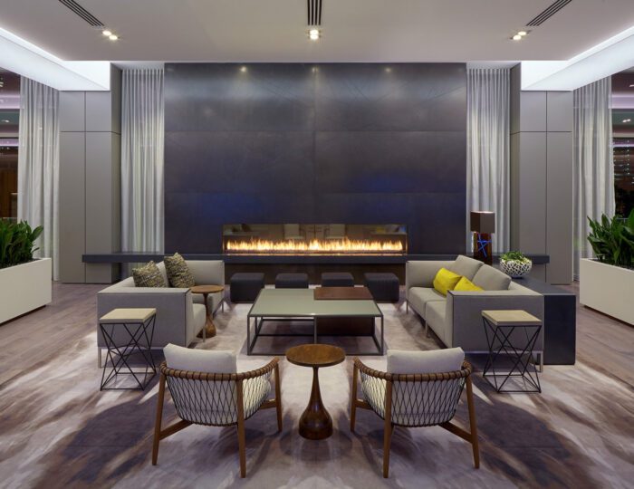 929 Office Tower - Interior