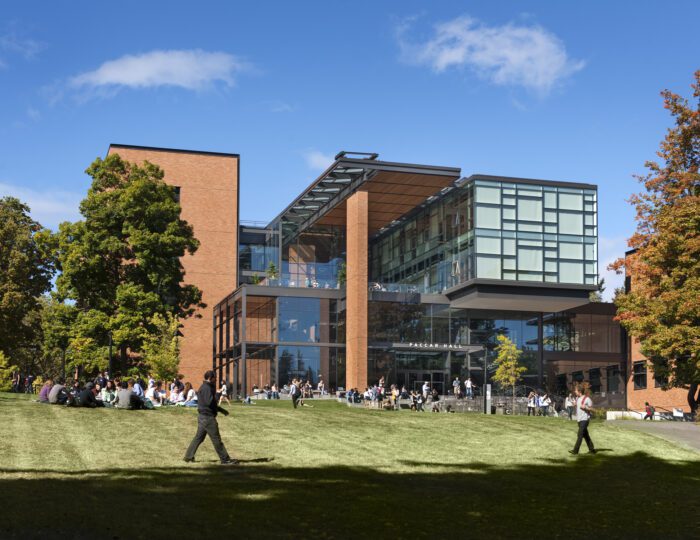 PACCAR Hall, Foster School of Business University of Washington - LMN ...