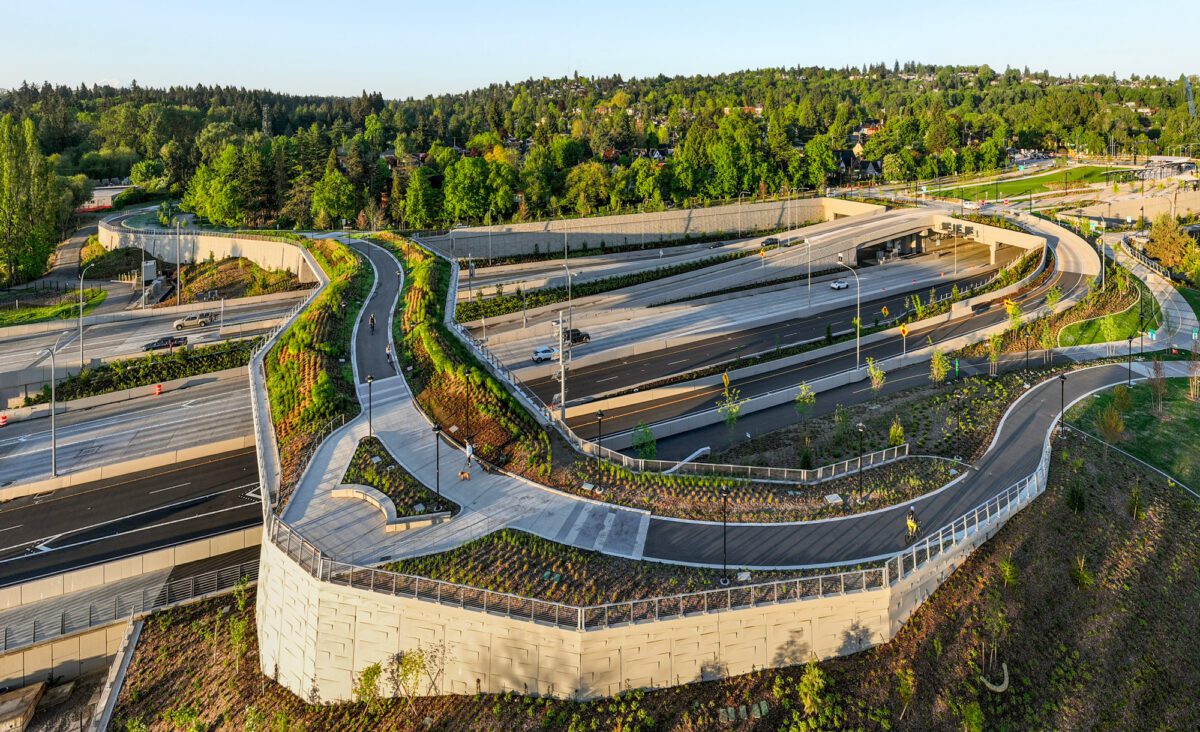 State-Route-520-Seattle-Lids-and-Bridges_5