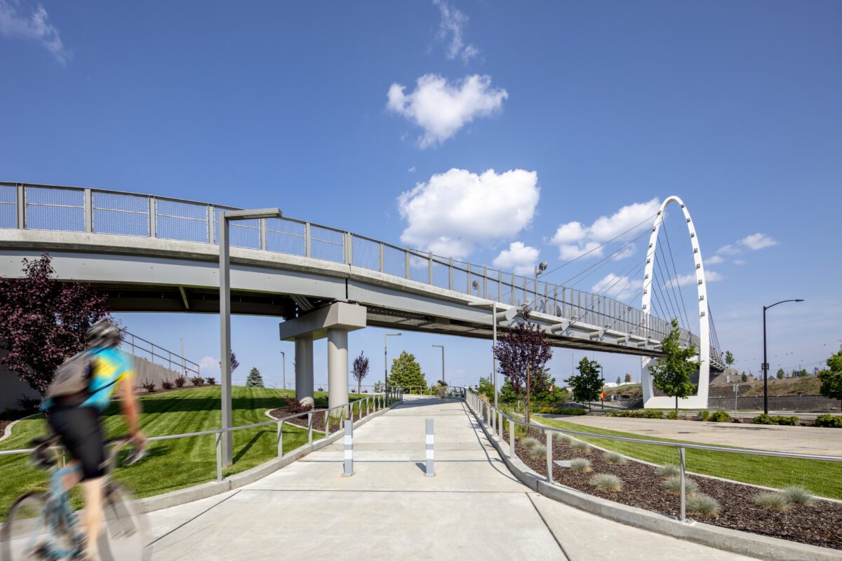 University District Gateway Bridge - Exterior