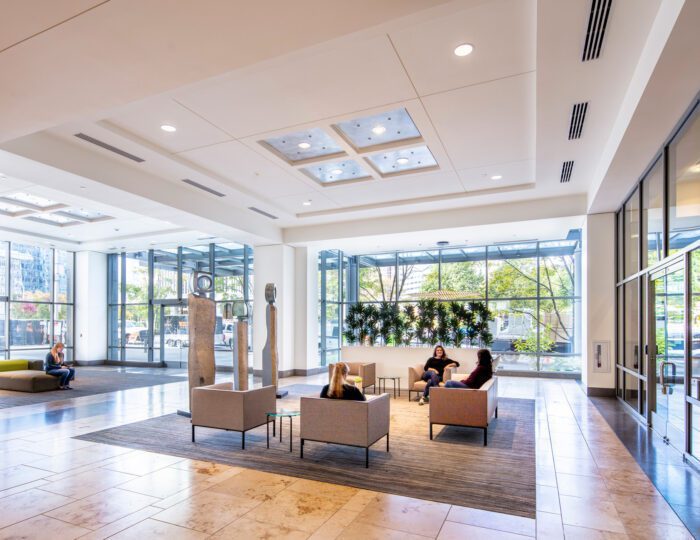 Summit Office Towers I + II - Interior