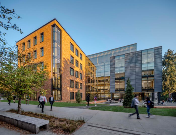 Founders Hall, Foster School of Business University of Washington - LMN ...