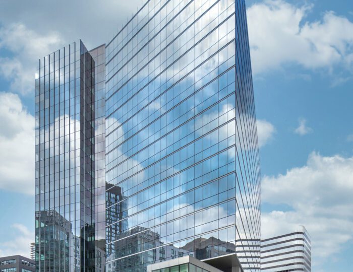 Washington 1000 - Exterior