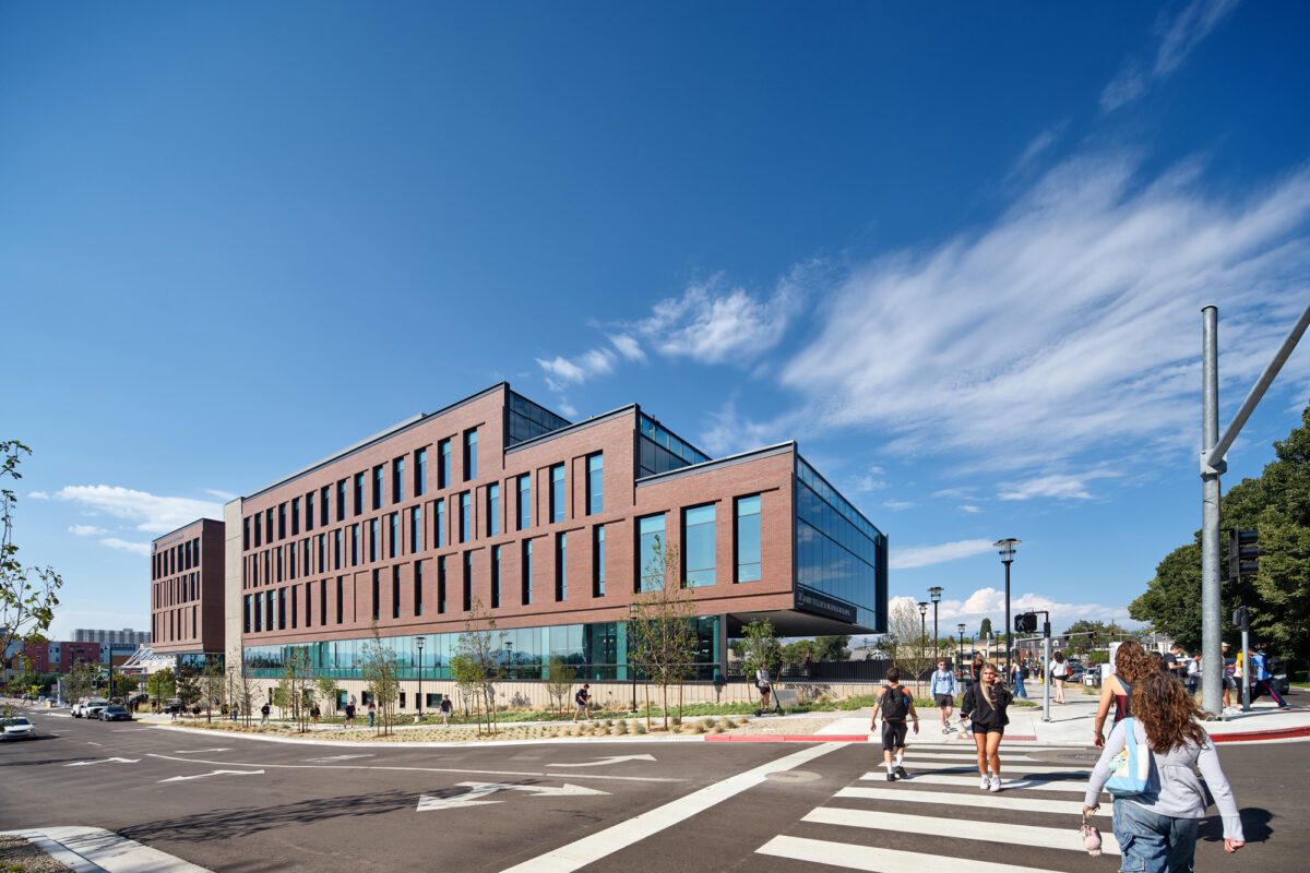 John-Tulloch-Business-Building,-University-of-Nevada-Reno-N54