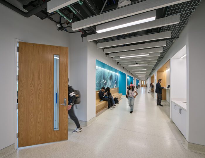 Computer-Design-Research-and-Learning-Center-University-of-Illinois-Chicago_11