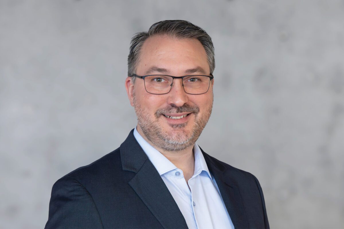 Robert_Smith - 202603 - Website